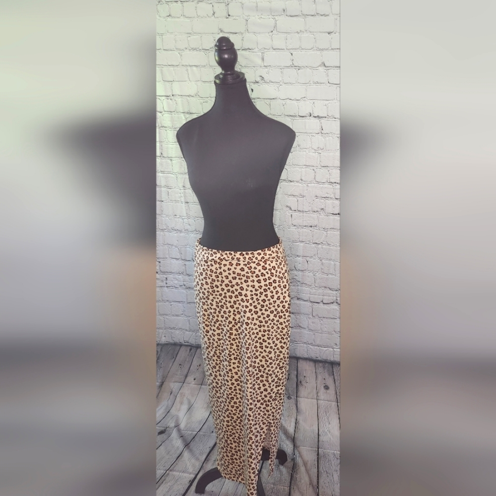 Maxi skirt